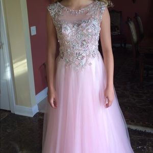 Sherri Hill dress size 4 on tag